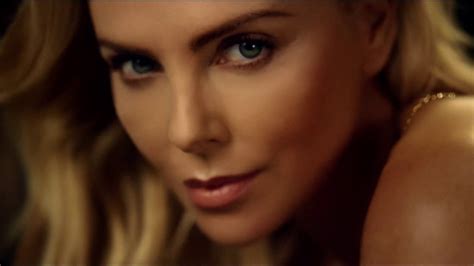 Dior J'adore (Charlize Theron) Pub 30s 